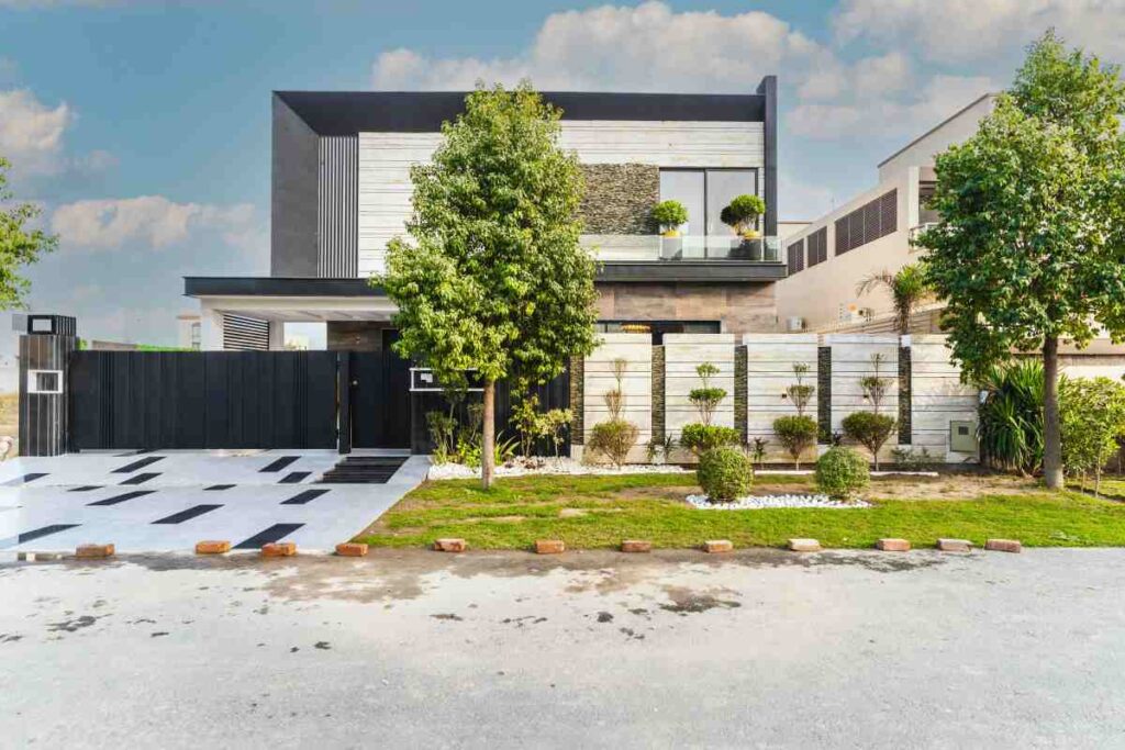 EDIFICI, L’ITALIA SI DIVIDE SULL’ENERGIA: DAL 18,4% AL 37,8% IN CLASSE G, ECCO LA MAPPA PROVINCIA PER PROVINCIA